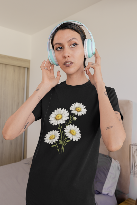 Watercolor Daisy Graphic T-Shirt | Minimal Floral Tee